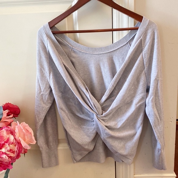 Victorias Secret | Twisted Back Soft Grey Top women’s small - Picture 2 of 9